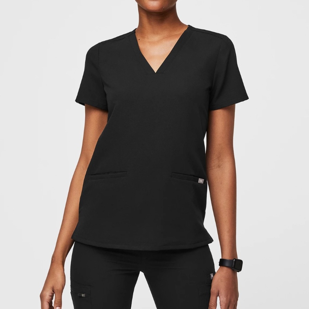 Figs Casma Three Pocket Scrub Top